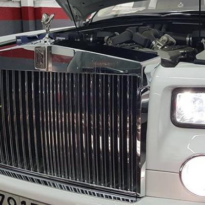 Revision Rolls Royce Phantom