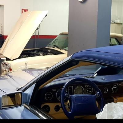 Rolls Royce Corniche Taller
